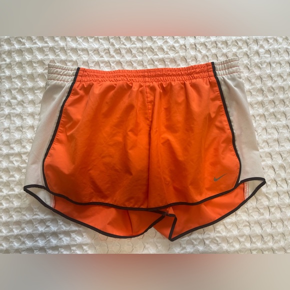 Nike Pants - Nike Dri-Fit Women’s Orange Active Running Shorts